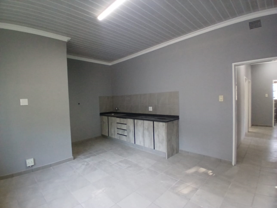 To Let Commercial Property for Rent in Bodorp North West
